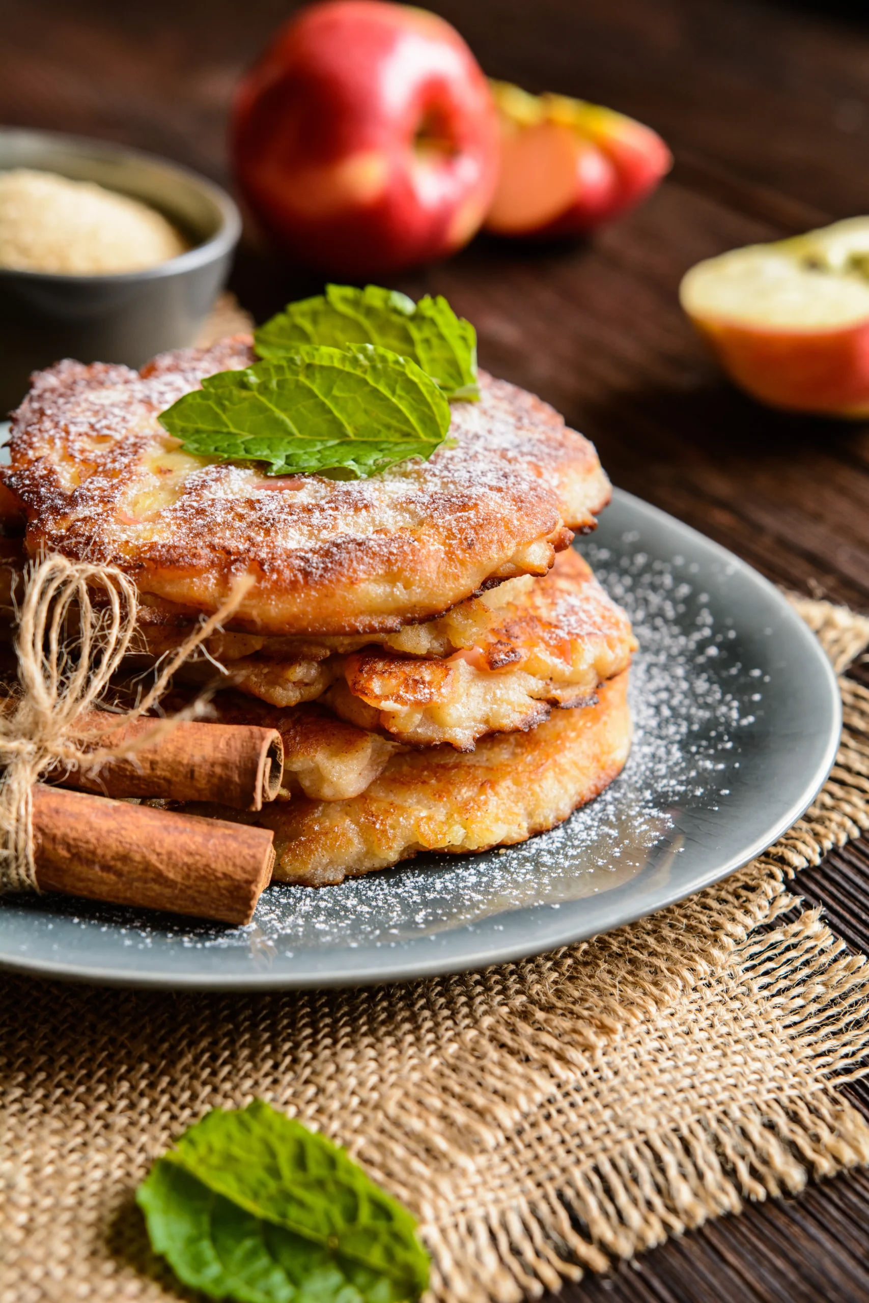 Oatmeal Pancakes With Cinnamon Apples