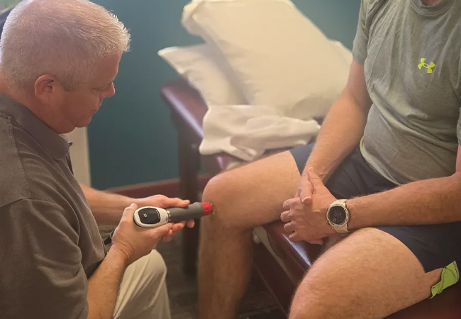 Physical Therapy Can Help You Resolve Unwanted Knee Pain